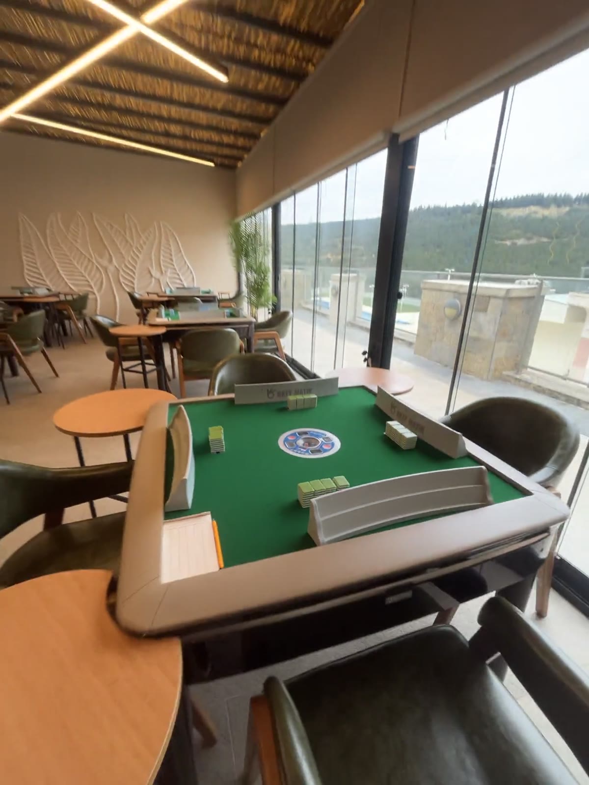 Mifas Lounge okey oynama videosu - Başakşehir eğlence mekanı